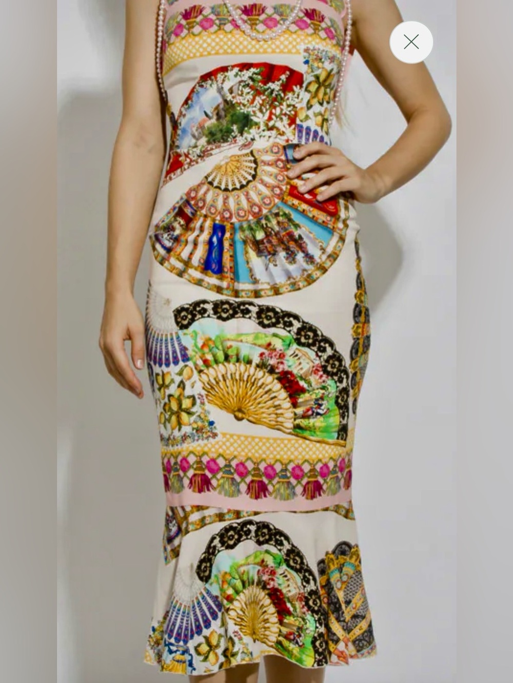 NWOT Silk-blend dress features a vibrant fan and Sicilian folklore print size M - Picture 12 of 12